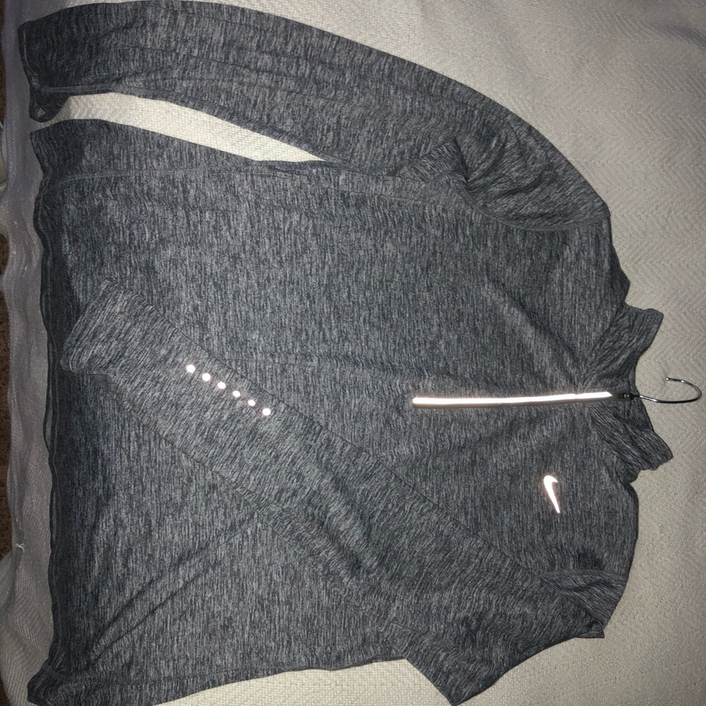 Nike Dri-Fit Light Gray Pullover